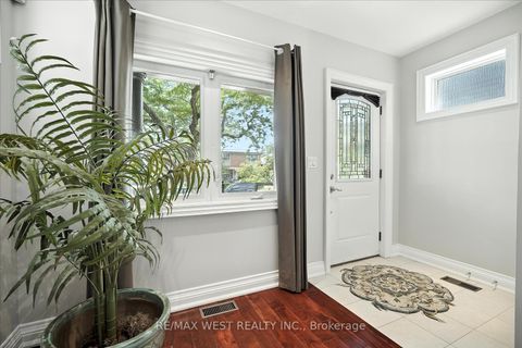 Photo 5 at 165 Caledonia Road, Davenport, Toronto