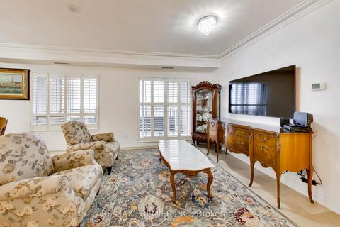 Photo 10 at 1106 - 9245 Jane Street, Maple, Vaughan