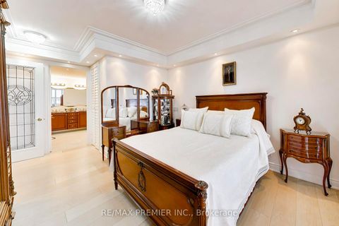 Photo 21 at 1106 - 9245 Jane Street, Maple, Vaughan