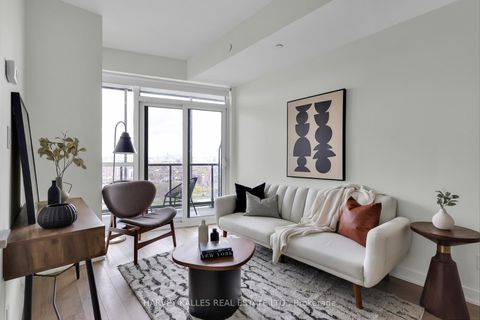 Photo 4 at 1608 - 50 Ordnance Street, Niagara, Toronto