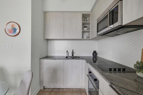 Photo 10 at 1608 - 50 Ordnance Street, Niagara, Toronto