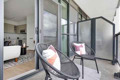 Photo 13 at 1608 - 50 Ordnance Street, Niagara, Toronto
