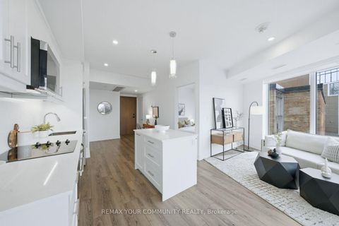 Photo 10 at 305 - 1316 Kingston Road, Cliffside, Toronto