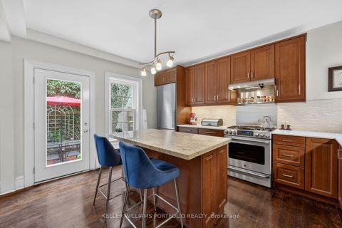 Photo 11 at 24 Bishop Street, Annex, Toronto