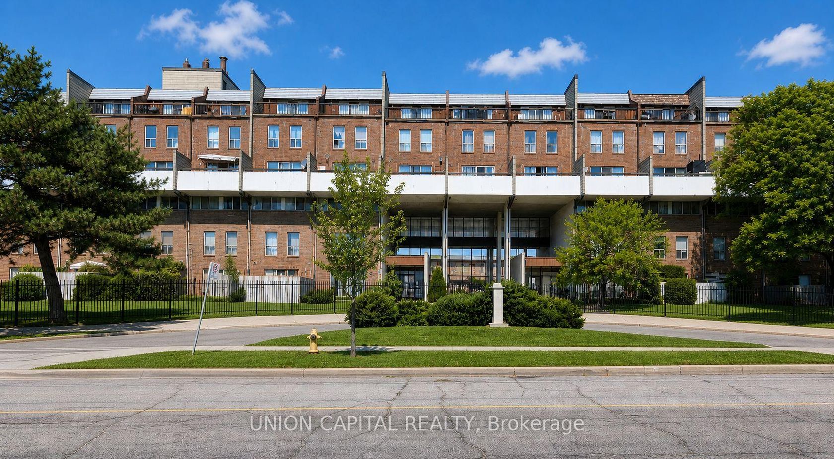 167 - 10 Eddystone Avenue, Jane Heights, Toronto 