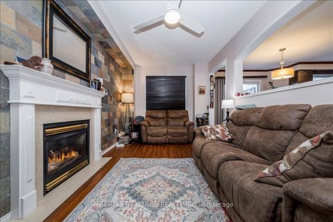 Photo 9 at 16 Bear Creek Drive, Holly, Barrie