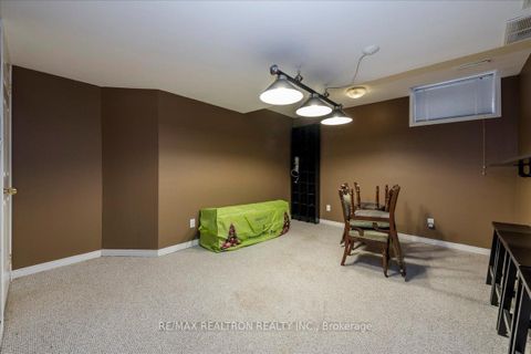 Photo 26 at 16 Bear Creek Drive, Holly, Barrie