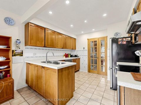 Photo 8 at 60 Starspray Boulevard, Rouge E10, Toronto