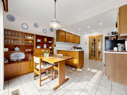 Photo 12 at 60 Starspray Boulevard, Rouge E10, Toronto