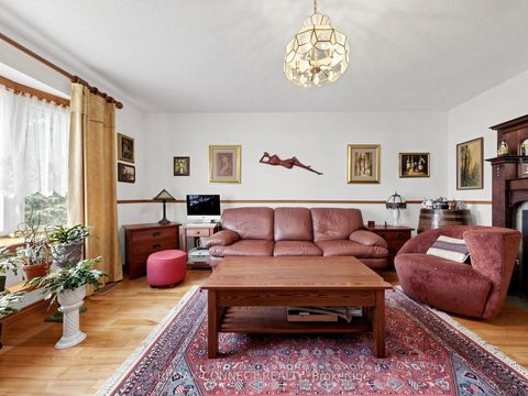 Photo 17 at 60 Starspray Boulevard, Rouge E10, Toronto