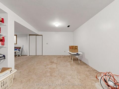 Photo 27 at 60 Starspray Boulevard, Rouge E10, Toronto