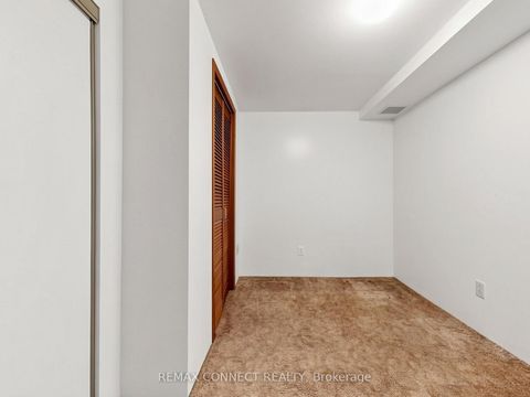 Photo 28 at 60 Starspray Boulevard, Rouge E10, Toronto