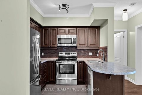 Photo 5 at 106 - 39 Ferndale Drive S, Ardagh, Barrie