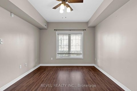 Photo 12 at 106 - 39 Ferndale Drive S, Ardagh, Barrie