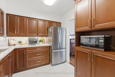 Photo 8 at 519 - 39 Kimbercroft Court, Malvern West, Toronto