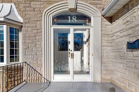 Photo 2 at 22A Waltham Crescent, Doncrest, Richmond Hill