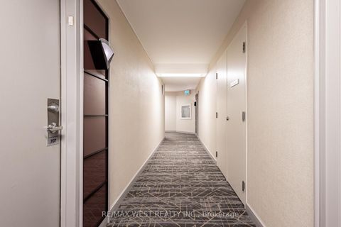 Photo 2 at 707 - 88 Corporate Drive, Woburn, Toronto