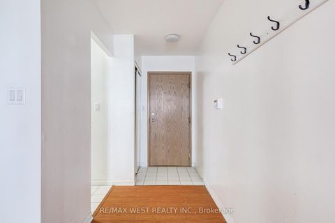 Photo 3 at 707 - 88 Corporate Drive, Woburn, Toronto