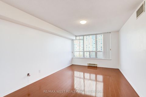 Photo 10 at 707 - 88 Corporate Drive, Woburn, Toronto