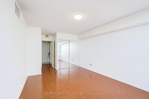 Photo 11 at 707 - 88 Corporate Drive, Woburn, Toronto