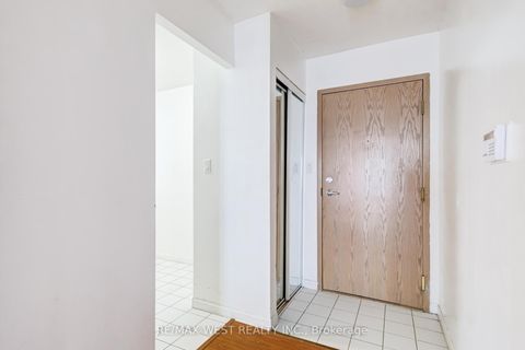 Photo 14 at 707 - 88 Corporate Drive, Woburn, Toronto