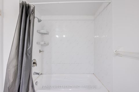 Photo 17 at 707 - 88 Corporate Drive, Woburn, Toronto
