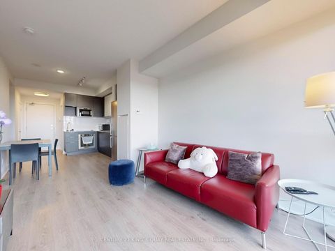 Photo 6 at 706 - 99 The Donway W, Don Mills, Toronto