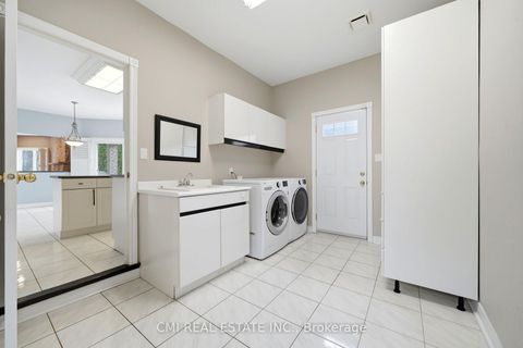 Photo 16 at 15 Treegrove Circle, Hills of St Andrew, Aurora