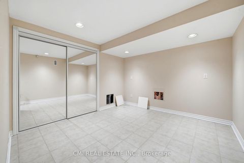 Photo 33 at 15 Treegrove Circle, Hills of St Andrew, Aurora