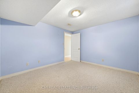 Photo 36 at 15 Treegrove Circle, Hills of St Andrew, Aurora