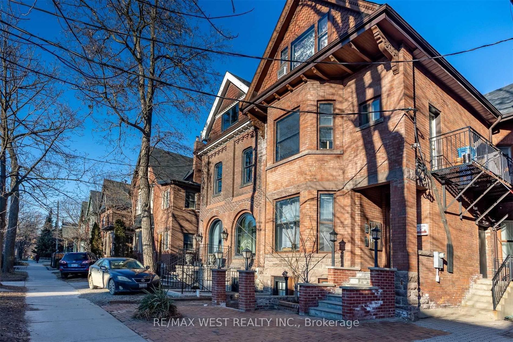 125 Madison Avenue, Annex, Toronto 