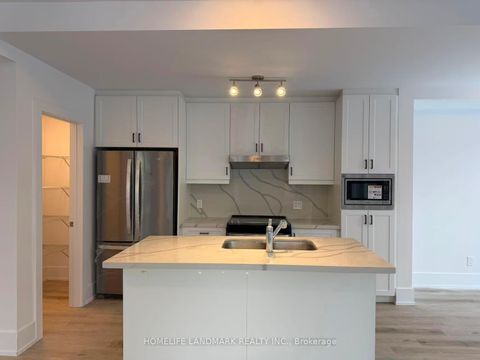Photo 3 at 11 Kerns Lane, Jefferson, Richmond Hill