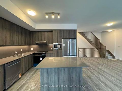 Photo 1 at 15 Kerns Lane, Jefferson, Richmond Hill