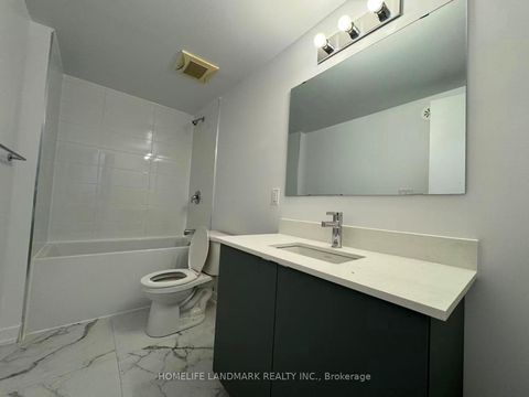 Photo 6 at 15 Kerns Lane, Jefferson, Richmond Hill