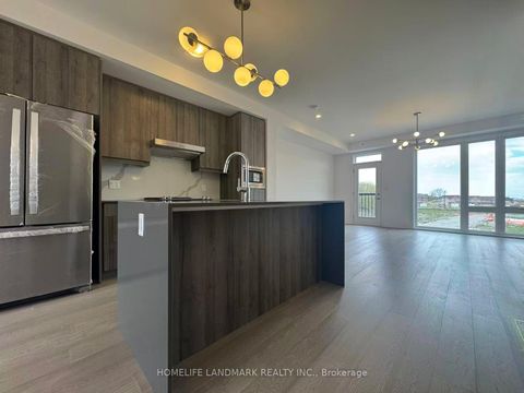 Photo 1 at 17 Bancroft Lane, Jefferson, Richmond Hill