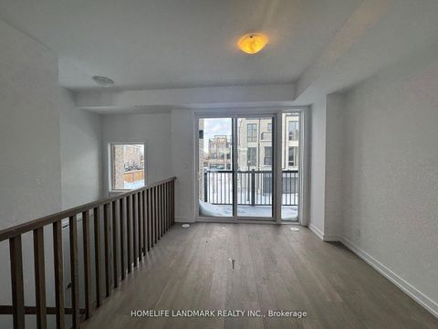 Photo 1 at 27 Bancroft Lane, Jefferson, Richmond Hill