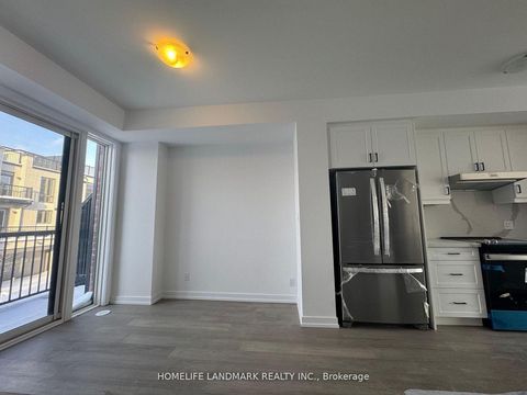 Photo 2 at 27 Bancroft Lane, Jefferson, Richmond Hill