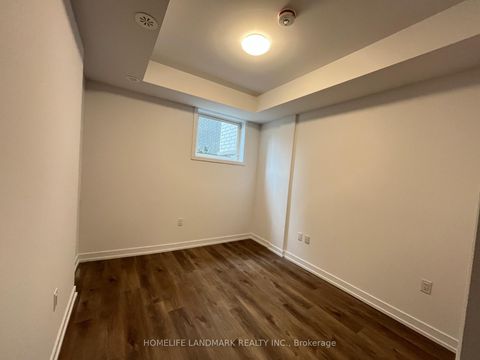 Photo 2 at 318 - 5 Bancroft Lane N, Jefferson, Richmond Hill