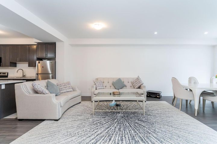 Photo 21 at 7 Ridgeside Lane, Waterdown, Hamilton