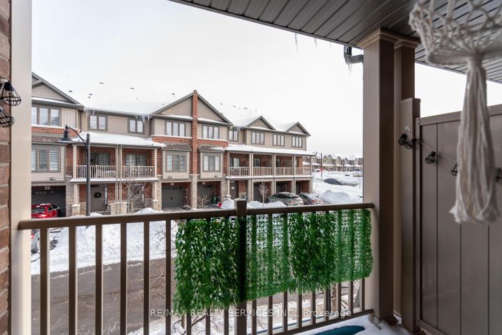 Photo 28 at 7 Ridgeside Lane, Waterdown, Hamilton
