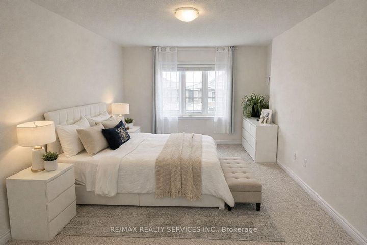 Photo 32 at 7 Ridgeside Lane, Waterdown, Hamilton