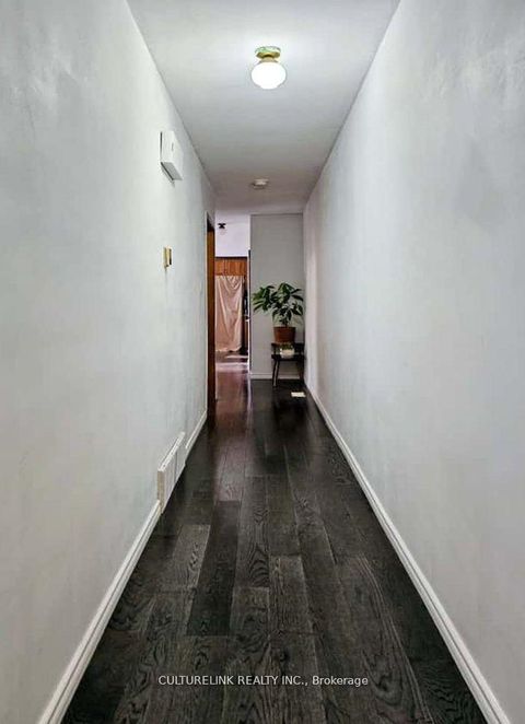 Photo 18 at 52 Palmerston Avenue, Bellwoods, Toronto