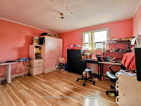 Photo 21 at 52 Palmerston Avenue, Bellwoods, Toronto