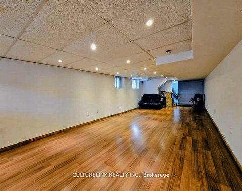 Photo 26 at 52 Palmerston Avenue, Bellwoods, Toronto