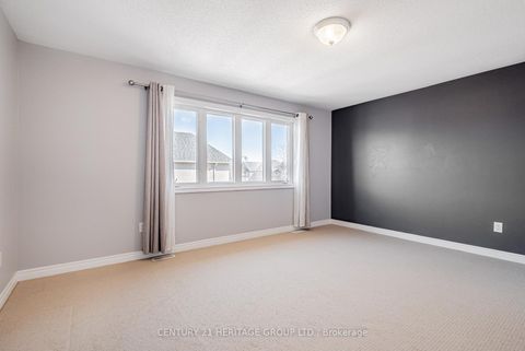 Photo 14 at 69 Morland Crescent, Bayview Northeast, Aurora
