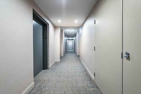 Photo 5 at 1713 - 85 E Liberty Street, Niagara, Toronto