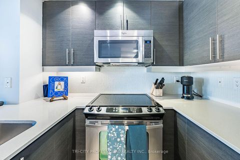 Photo 11 at 1713 - 85 E Liberty Street, Niagara, Toronto