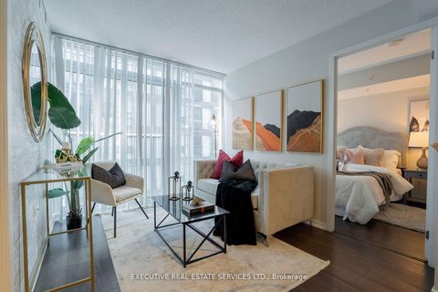 Photo 12 at 1902 E - 36 Lisgar Street, Little Portugal, Toronto