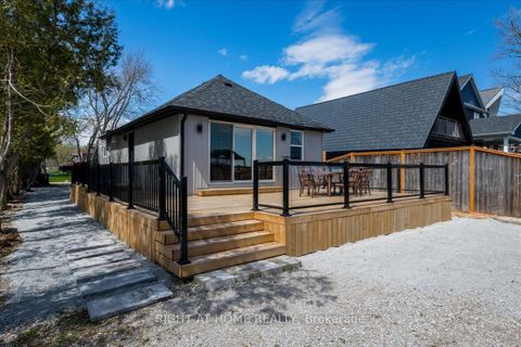 Photo 2 at 241 Rockaway Beach Place, Rural Innisfil, Innisfil