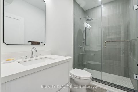 Photo 41 at 75 Lawrence Crescent, Lawrence Park South, Toronto